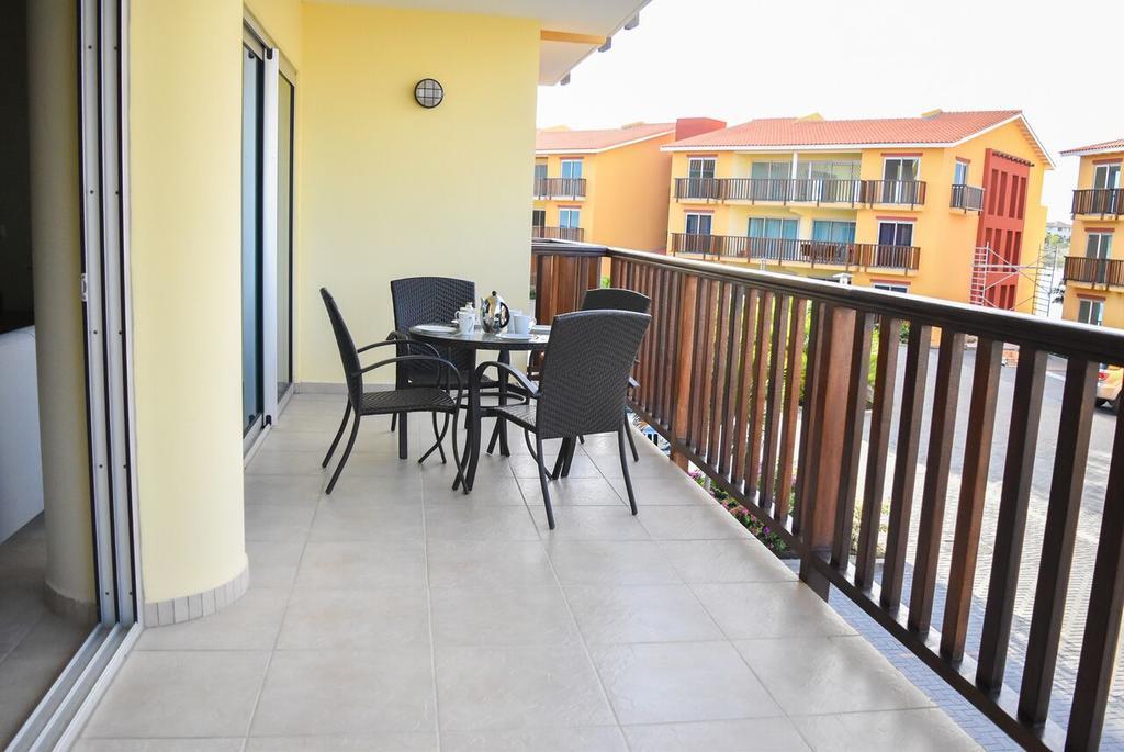 Palapa Beach Resort Curacao Jan Thiel Exterior photo
